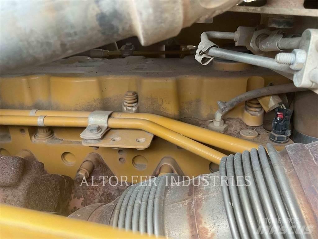 CAT D6-20PAT3D Buldožerji goseničarji