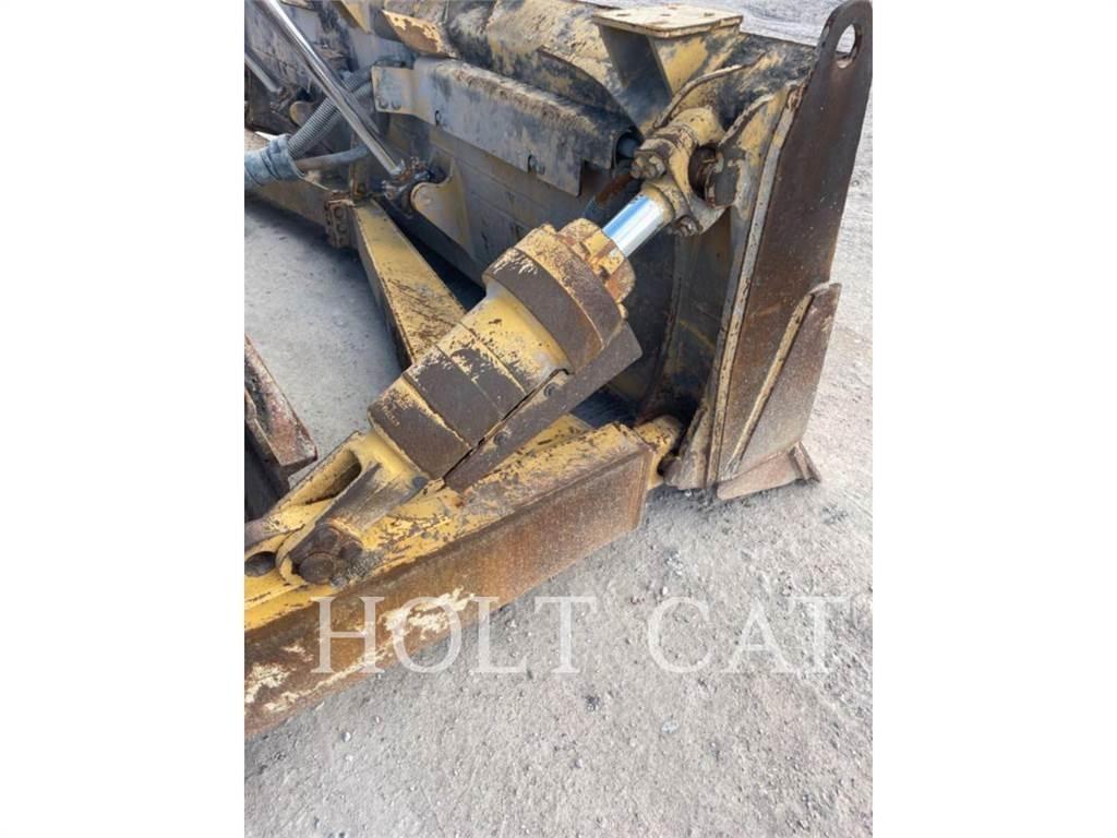 CAT D6 LGP Buldožerji goseničarji