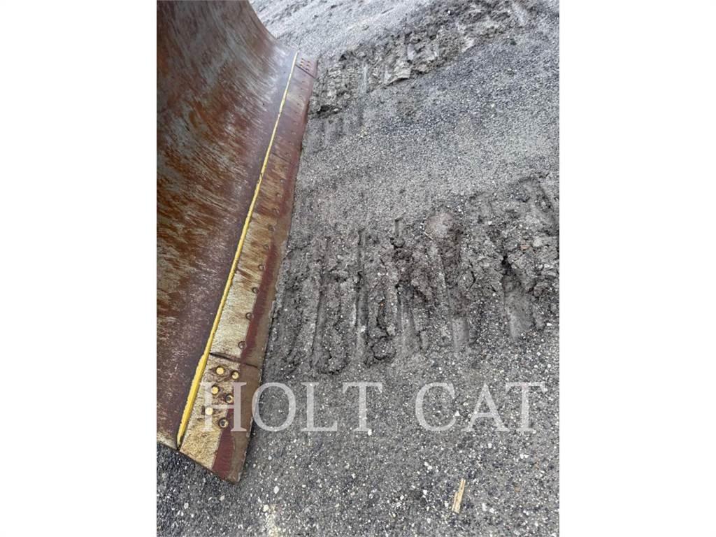 CAT D6 LGPVP Buldožerji goseničarji