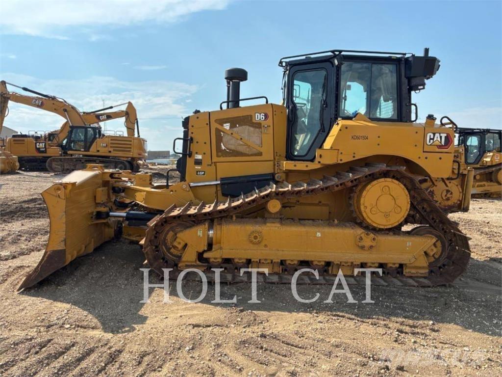 CAT D6 LGPVP3 Buldožerji goseničarji