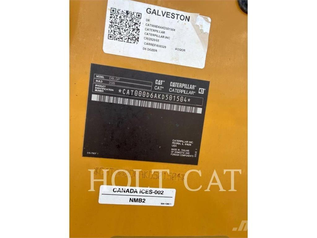CAT D6 LGPVP3 Buldožerji goseničarji