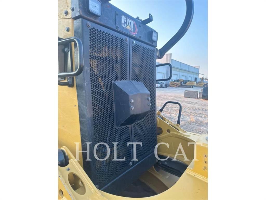 CAT D6 VP Buldožerji goseničarji