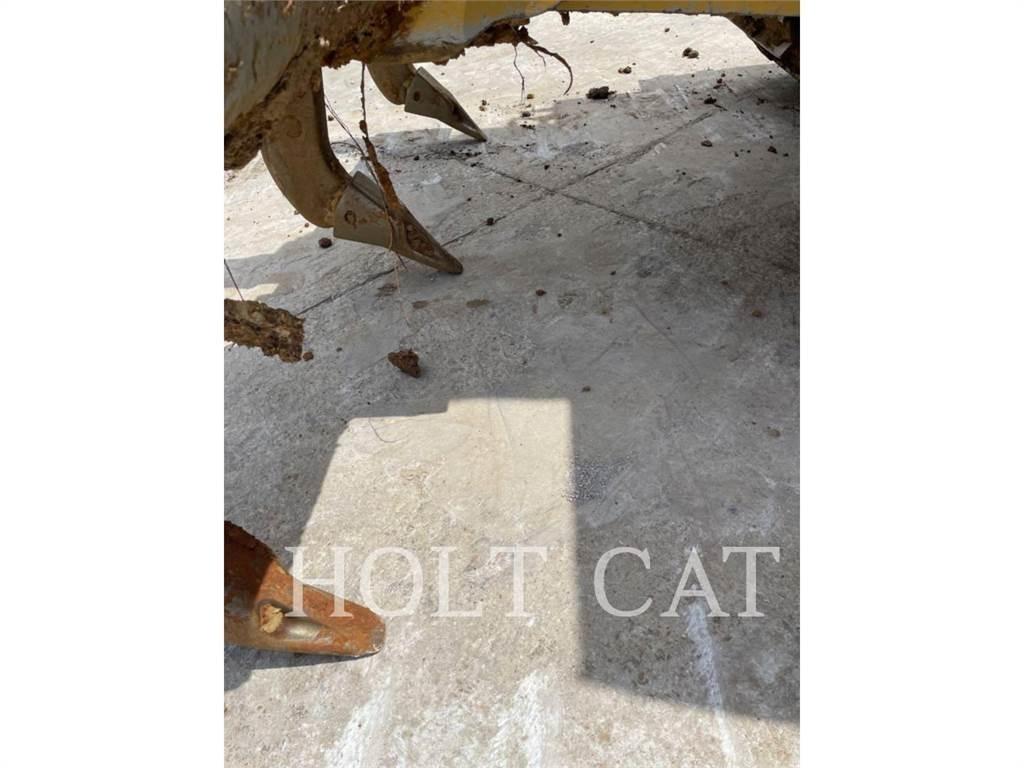 CAT D6 XELGPVP Buldožerji goseničarji