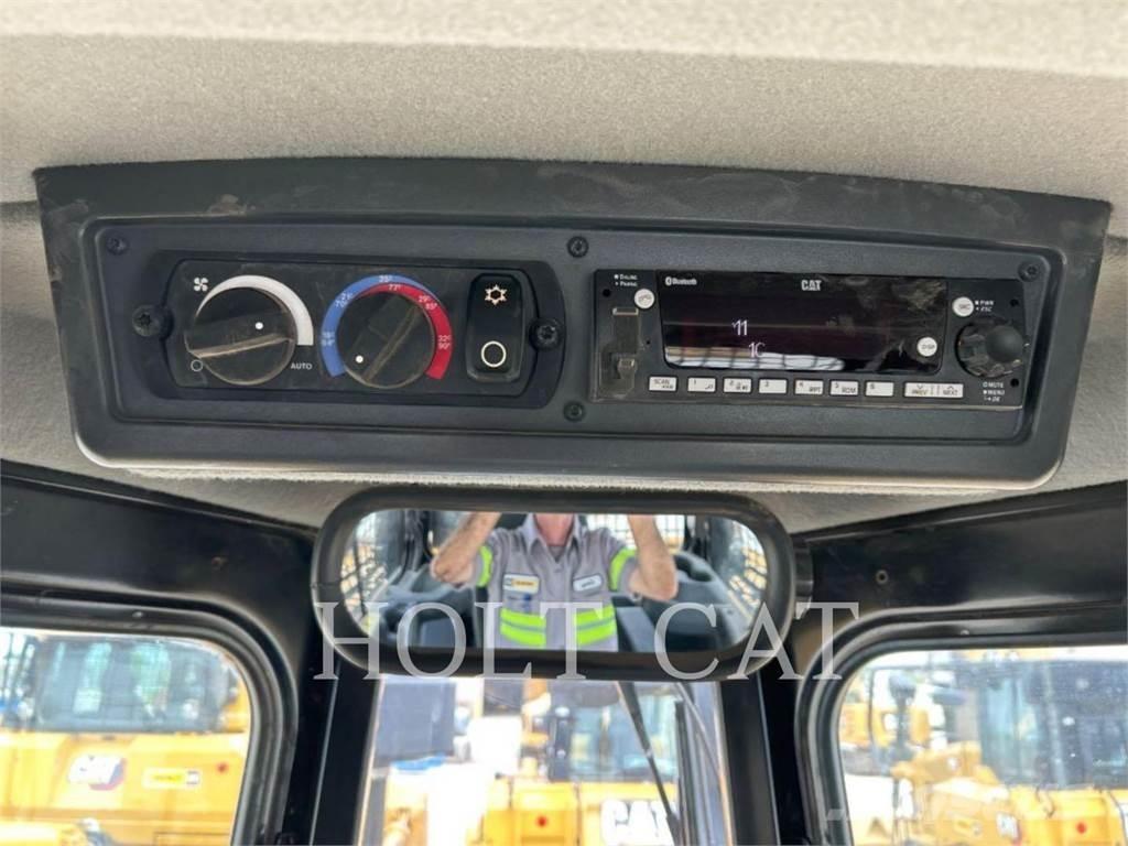 CAT D6 XEVP Buldožerji goseničarji