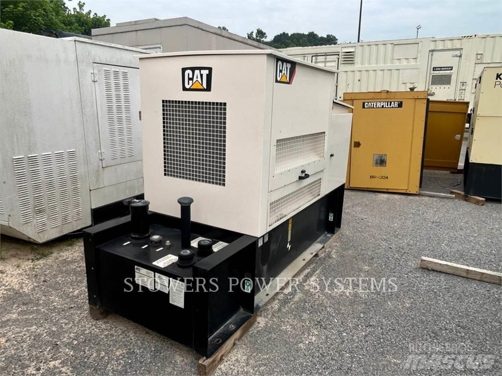 CAT D60-6 Dizelski agregati