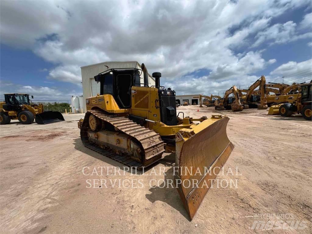 CAT D620XEVP Buldožerji goseničarji