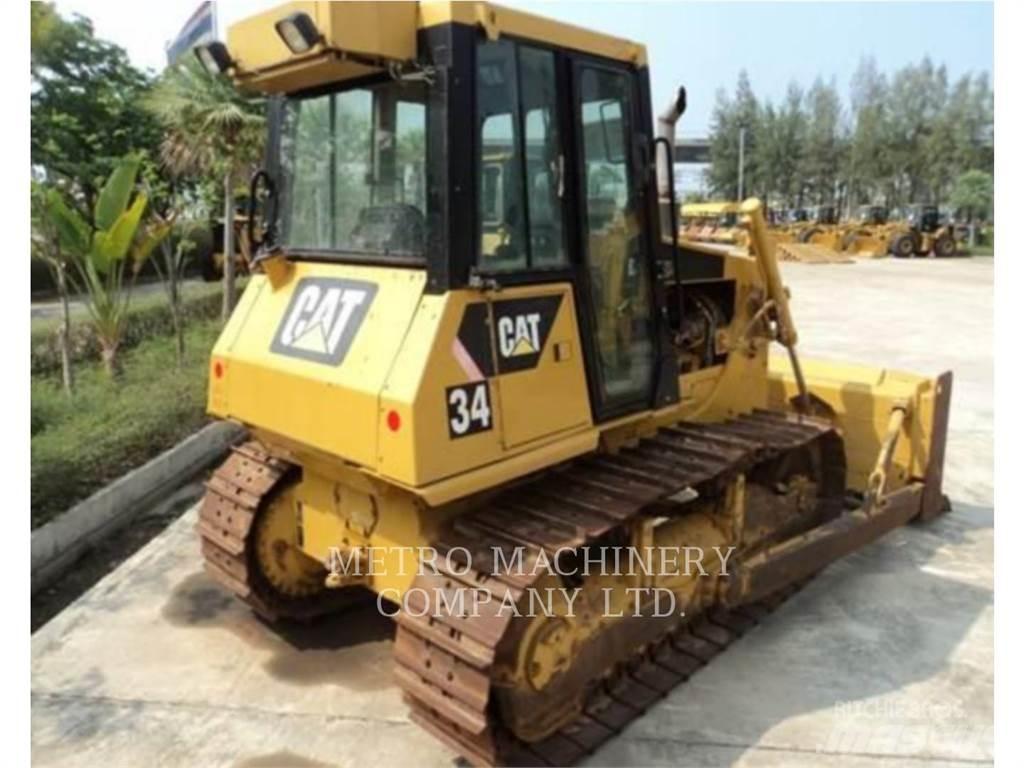 CAT D6G Buldožerji goseničarji