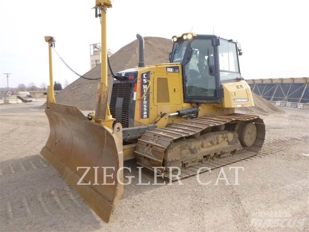 CAT D6K2 Buldožerji goseničarji