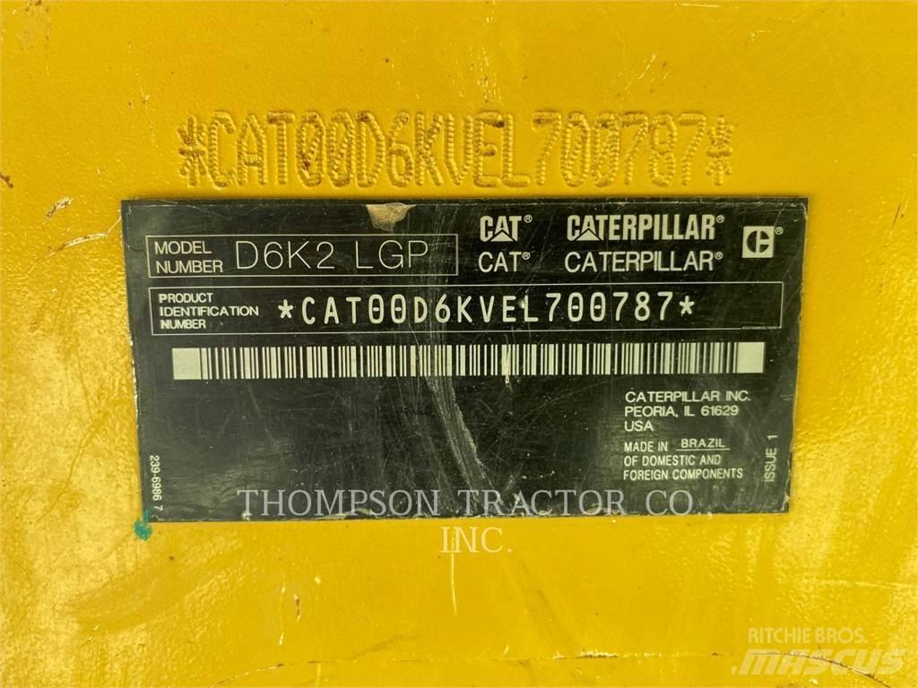 CAT D6K2 Buldožerji goseničarji