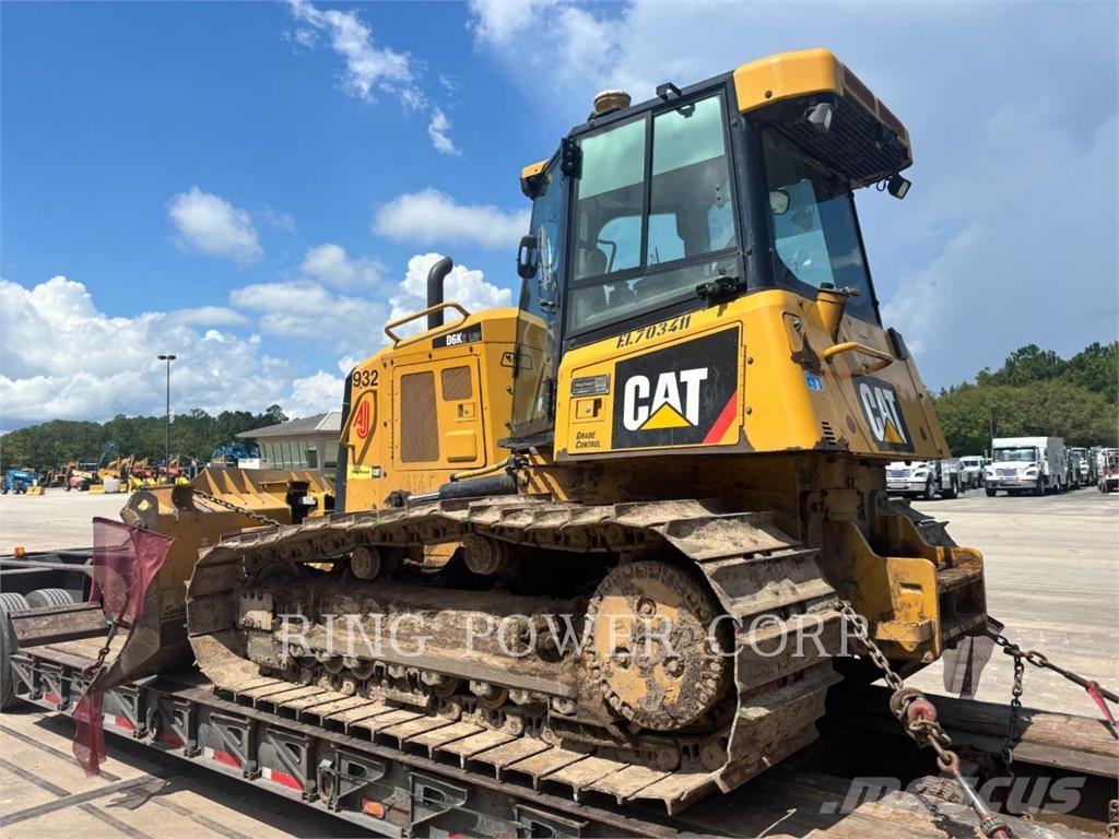 CAT D6K2 LGP Buldožerji goseničarji