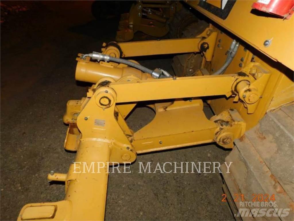 CAT D6K2 TR Buldožerji goseničarji