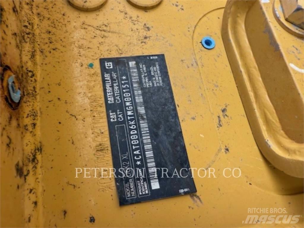 CAT D6K2 XL Buldožerji goseničarji