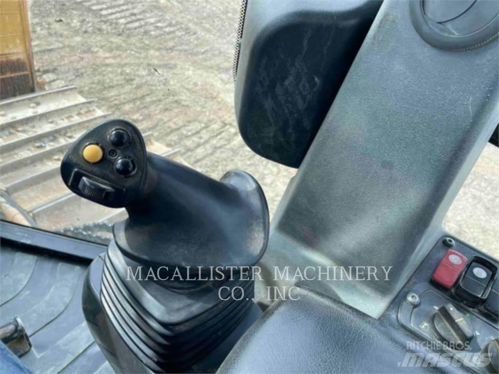 CAT D6K2LGP Buldožerji goseničarji
