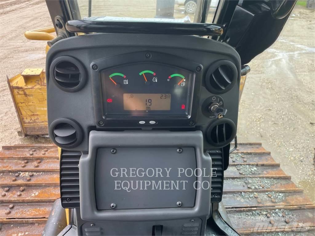 CAT D6K2LGP Buldožerji goseničarji