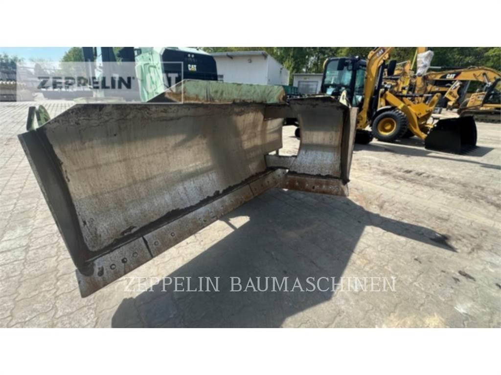 CAT D6K2LGP Buldožerji goseničarji