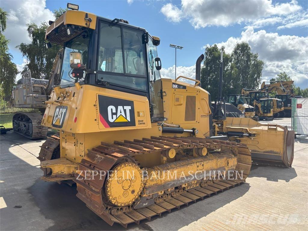 CAT D6K2LGP Buldožerji goseničarji