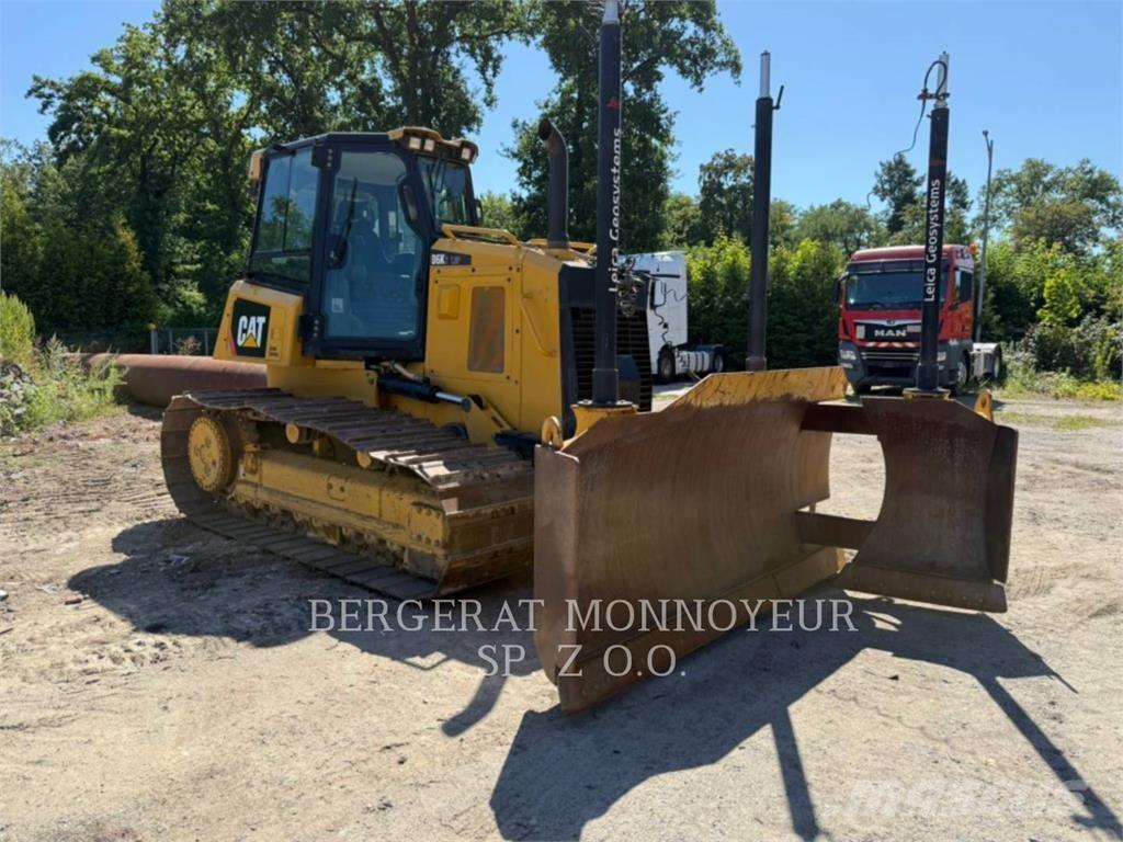 CAT D6K2LGP Buldožerji goseničarji
