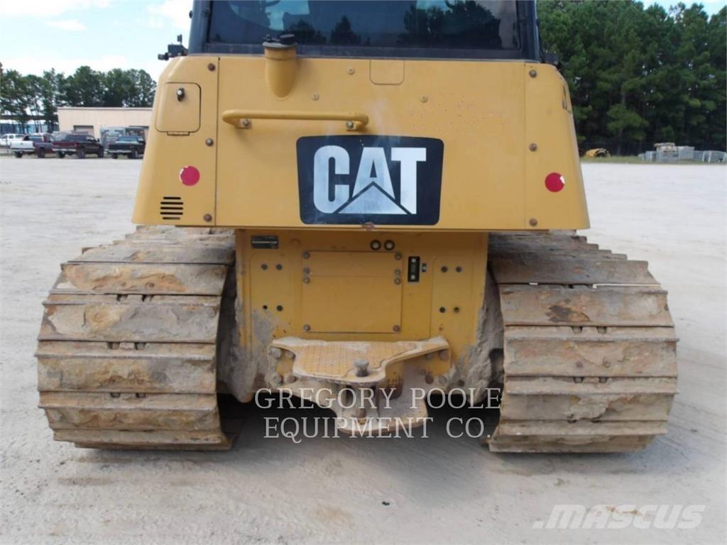 CAT D6K2LGP Buldožerji goseničarji