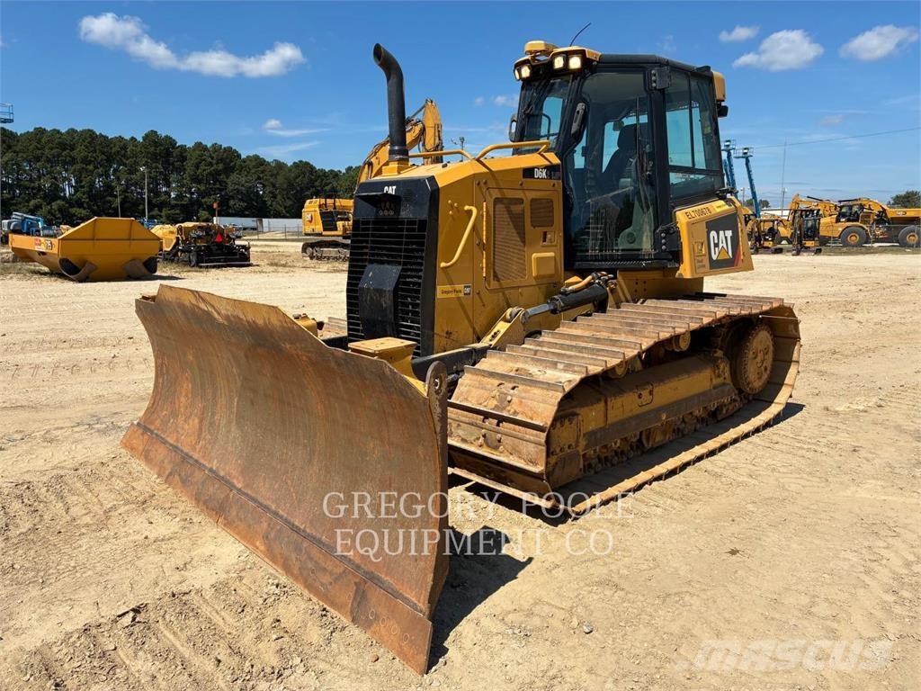 CAT D6K2LGP Buldožerji goseničarji