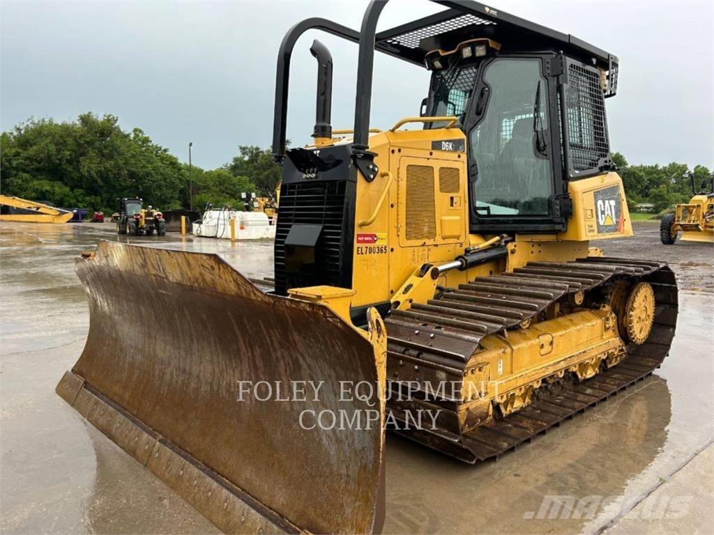 CAT D6K2LGPA Buldožerji goseničarji