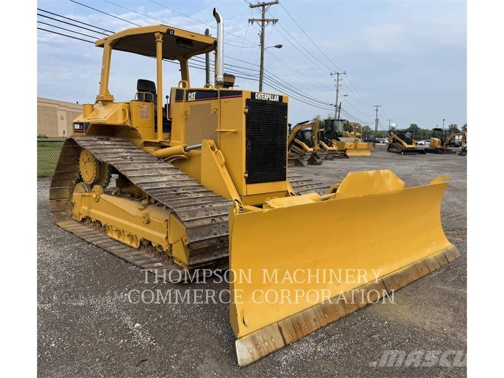 CAT D6M LGP Buldožerji goseničarji