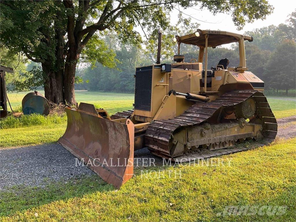 CAT D6ML Buldožerji goseničarji