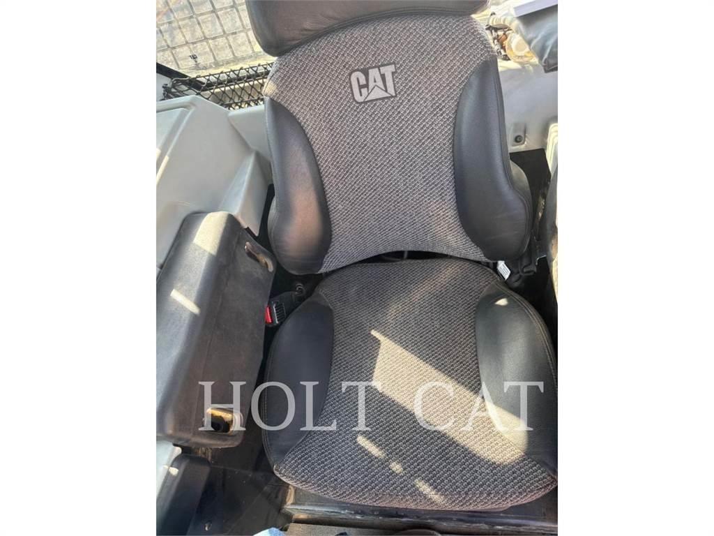 CAT D6N Buldožerji goseničarji