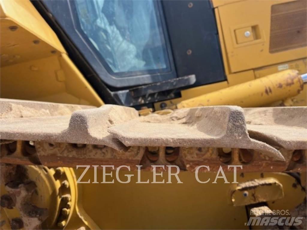 CAT D6N Buldožerji goseničarji