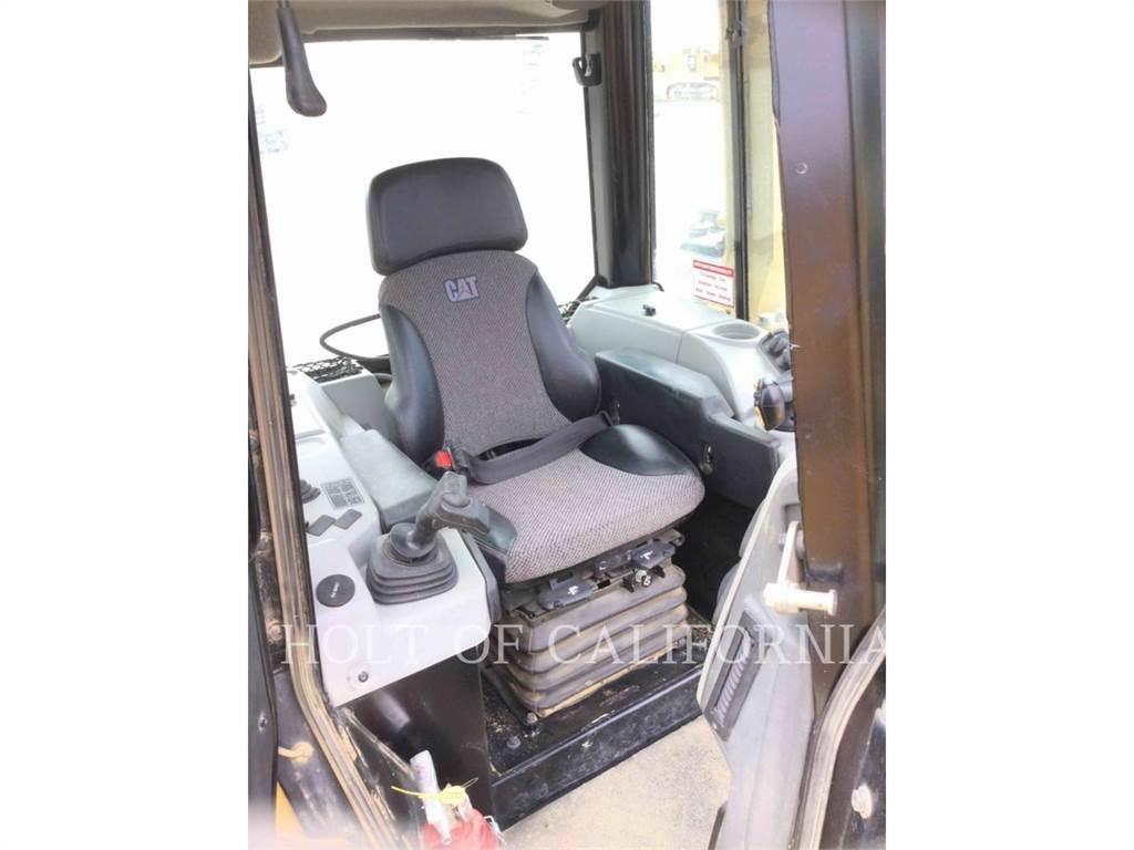CAT D6N LGP Buldožerji goseničarji