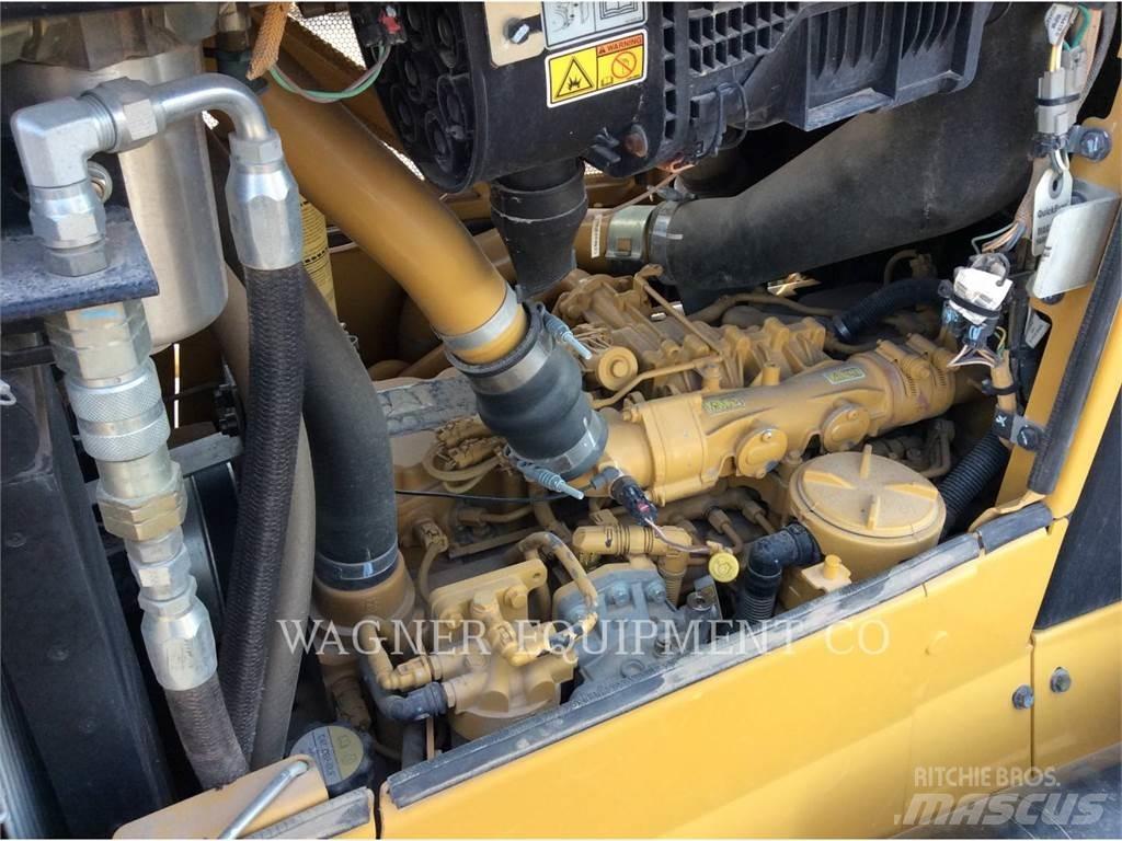 CAT D6N LGP PL Buldožerji goseničarji