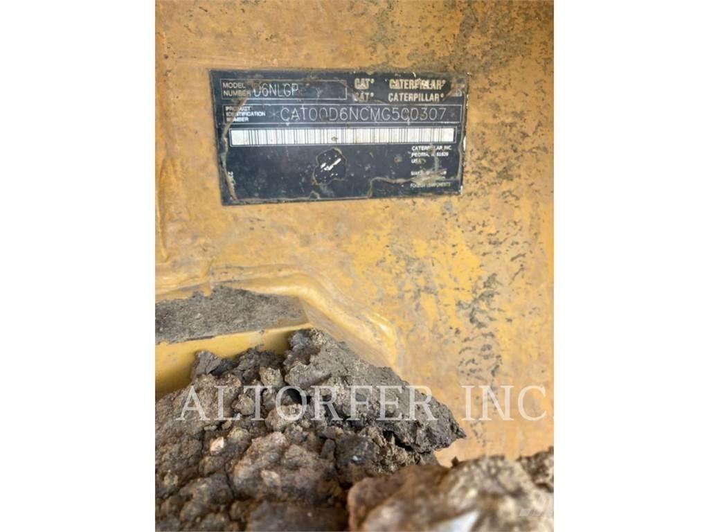 CAT D6N LGP W Buldožerji goseničarji