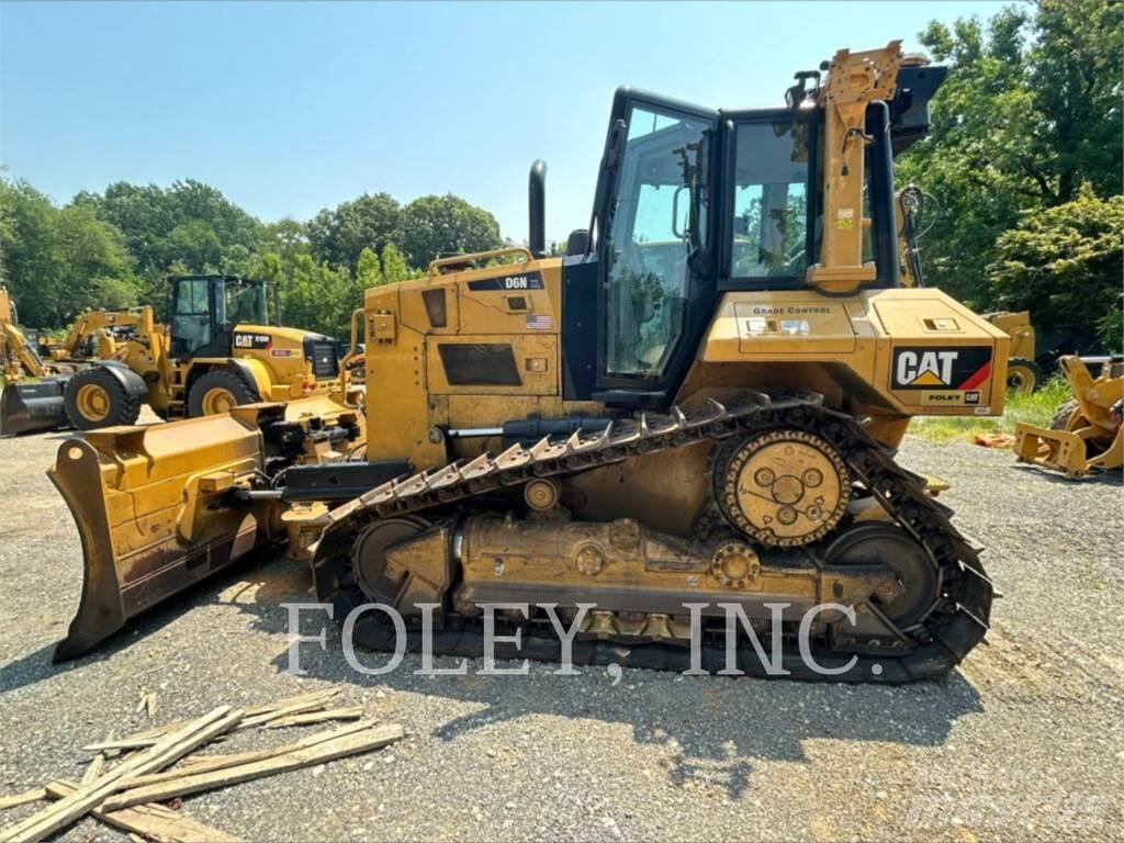 CAT D6NXL Buldožerji goseničarji
