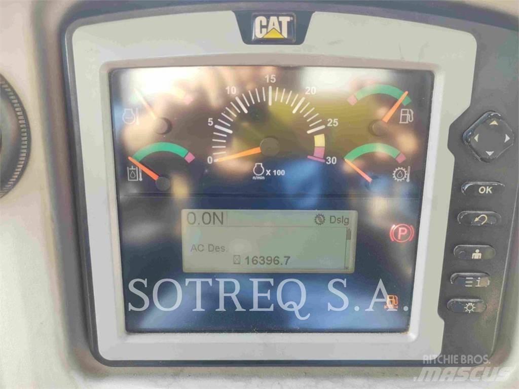 CAT D6NXL Buldožerji goseničarji