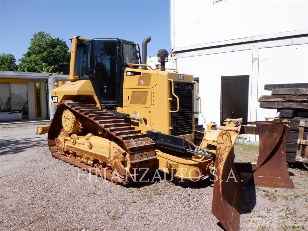 CAT D6NXL Buldožerji goseničarji