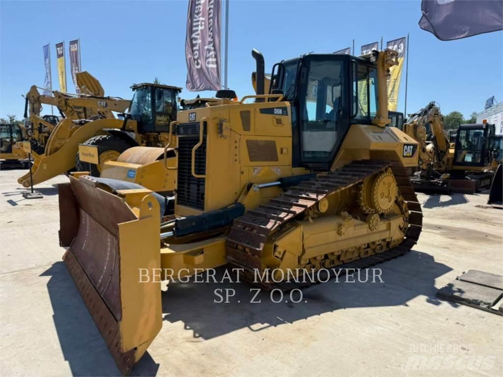 CAT D6NXL Buldožerji goseničarji