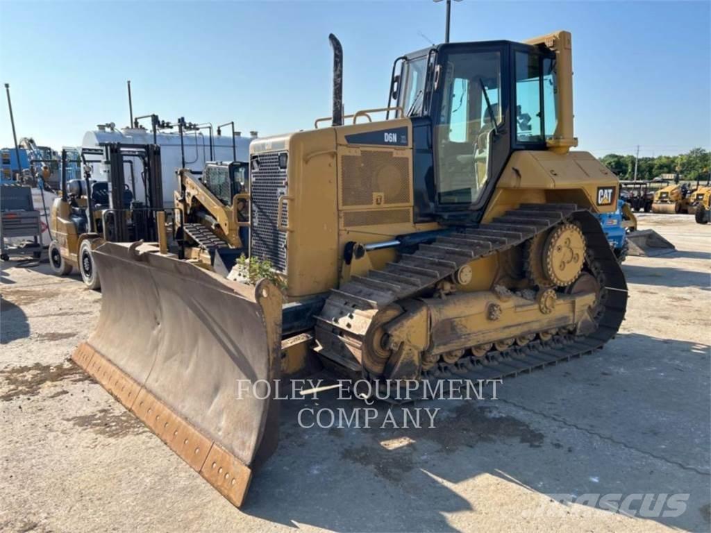 CAT D6NXL Buldožerji goseničarji