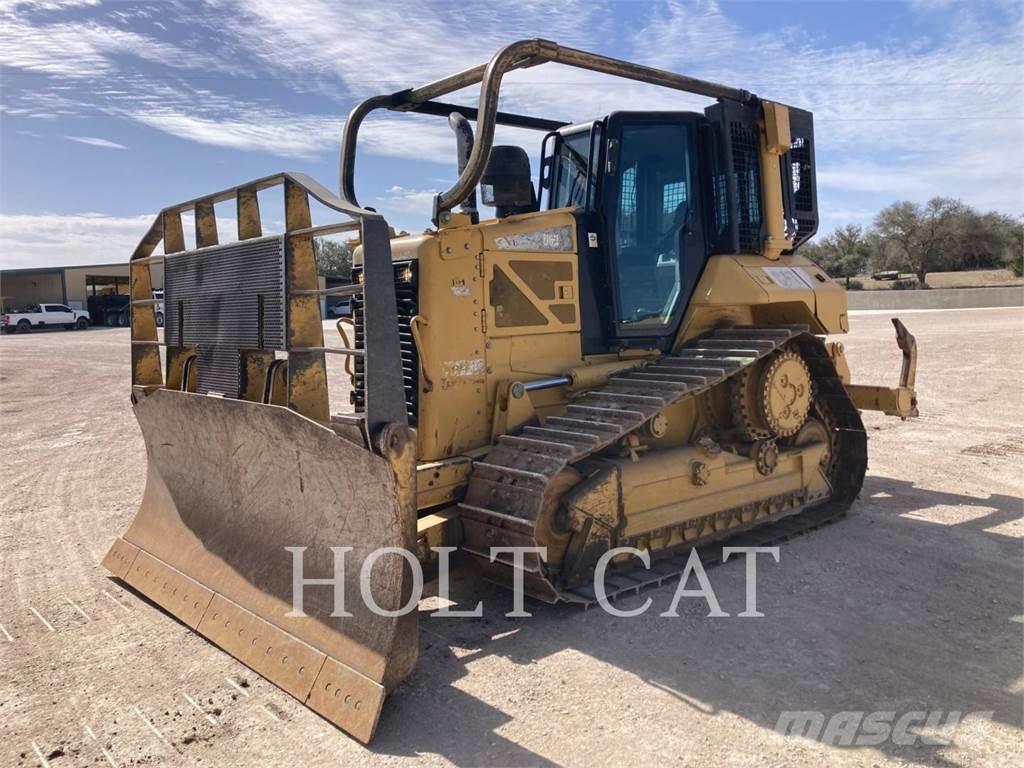 CAT D6NXL Buldožerji goseničarji
