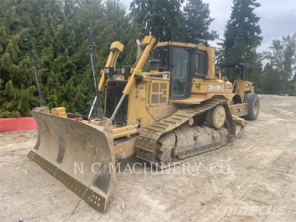 CAT D6R XLVPAT Buldožerji goseničarji
