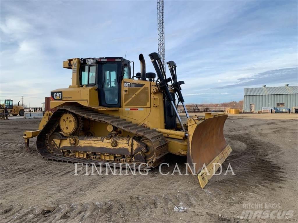 CAT D6T Buldožerji goseničarji