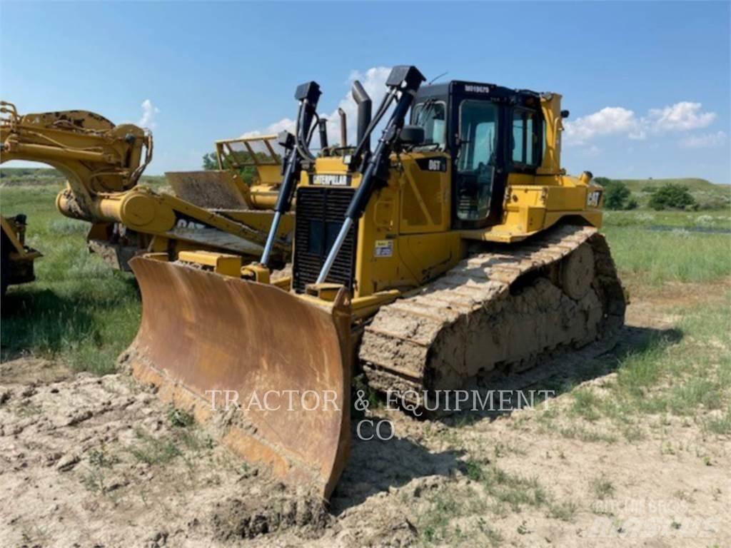 CAT D6T Buldožerji goseničarji