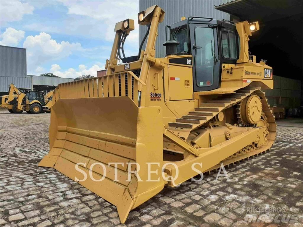 CAT D6T Buldožerji goseničarji