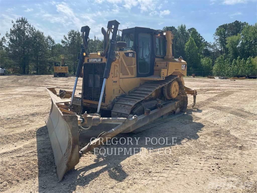 CAT D6T Buldožerji goseničarji