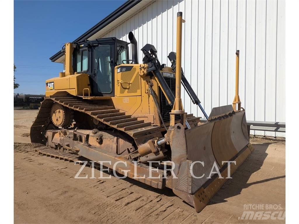 CAT D6T Buldožerji goseničarji
