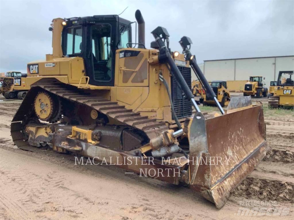 CAT D6T Buldožerji goseničarji