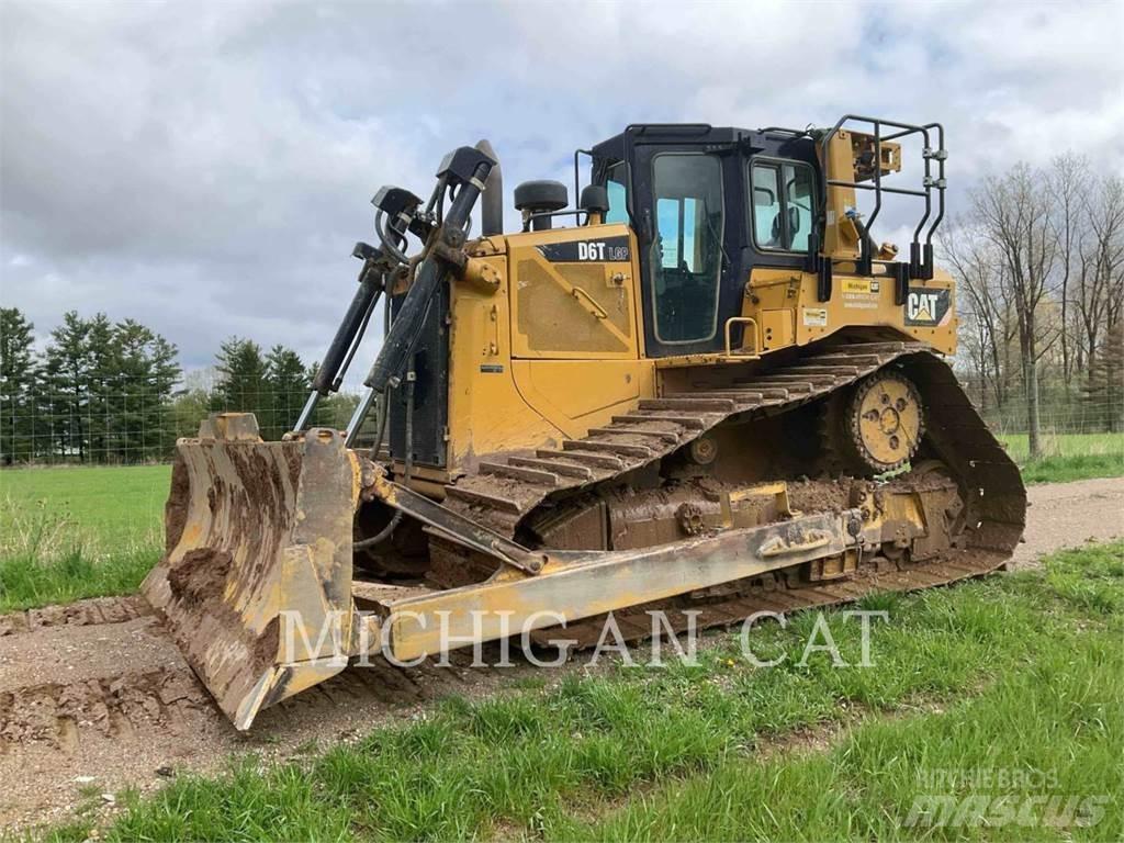 CAT D6T Buldožerji goseničarji