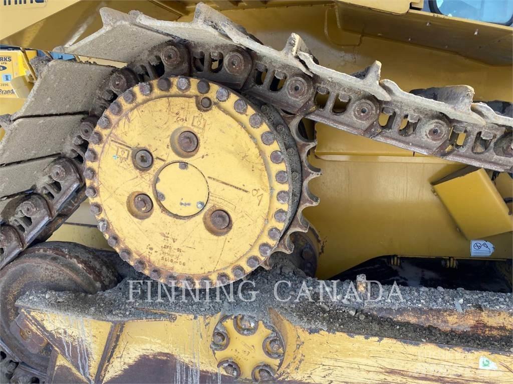 CAT D6T Buldožerji goseničarji