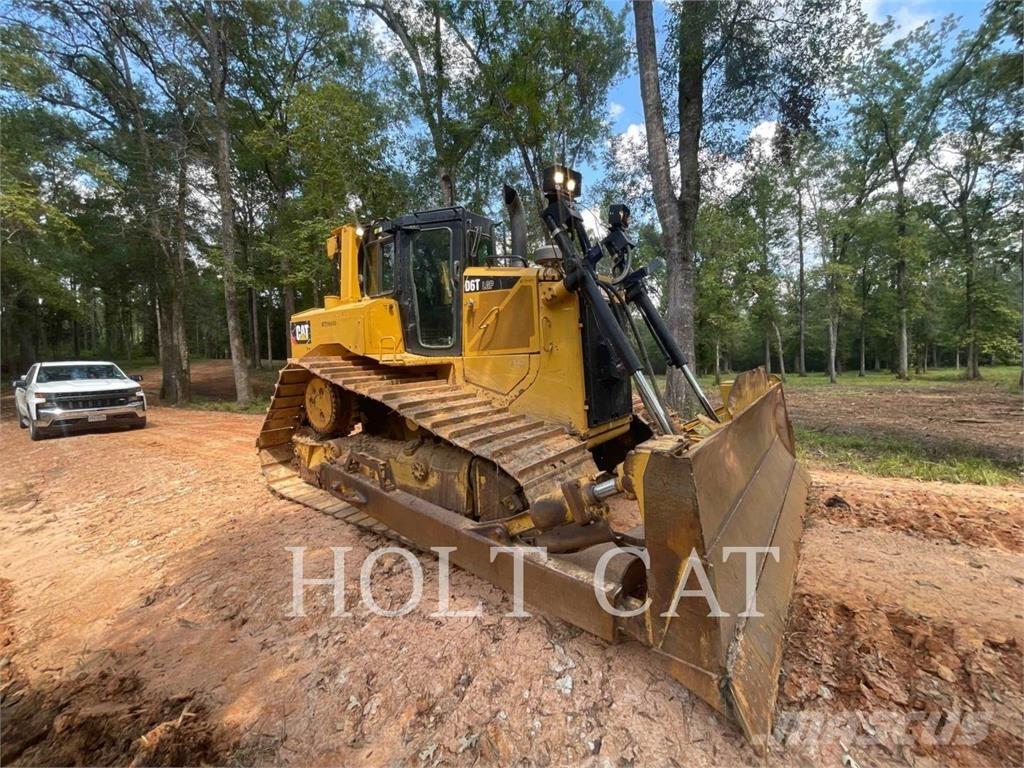 CAT D6T Buldožerji goseničarji