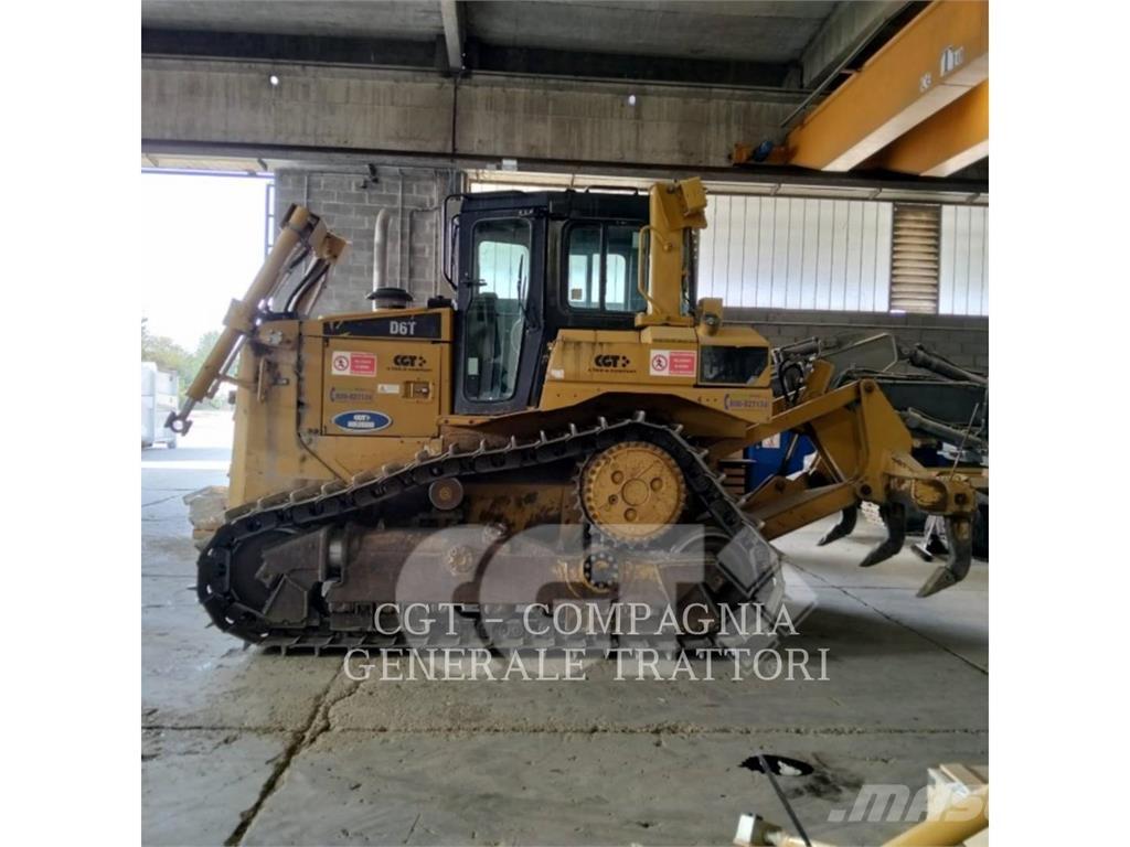 CAT D6T Buldožerji goseničarji