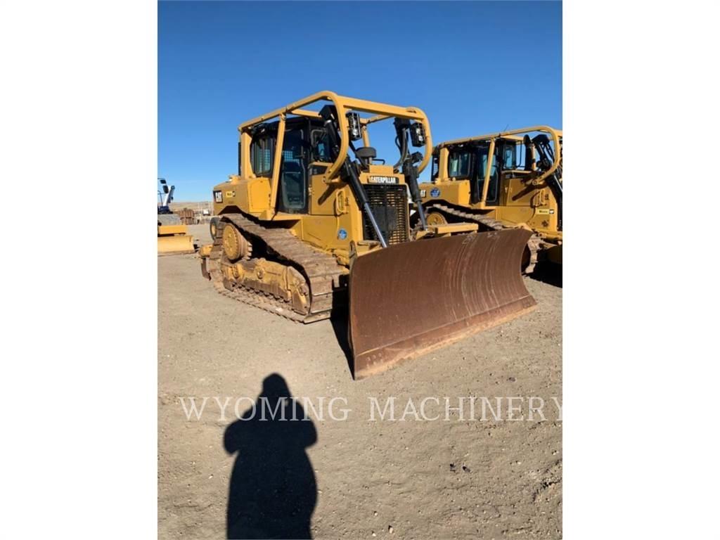 CAT D6T Buldožerji goseničarji