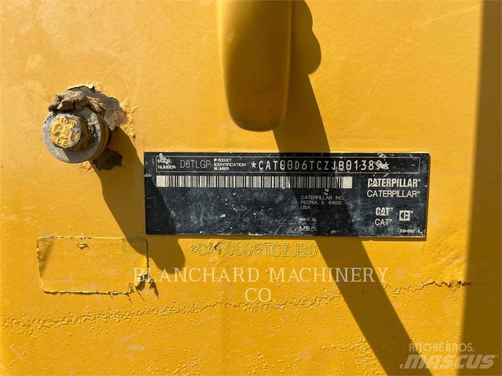 CAT D6T LGP Buldožerji goseničarji